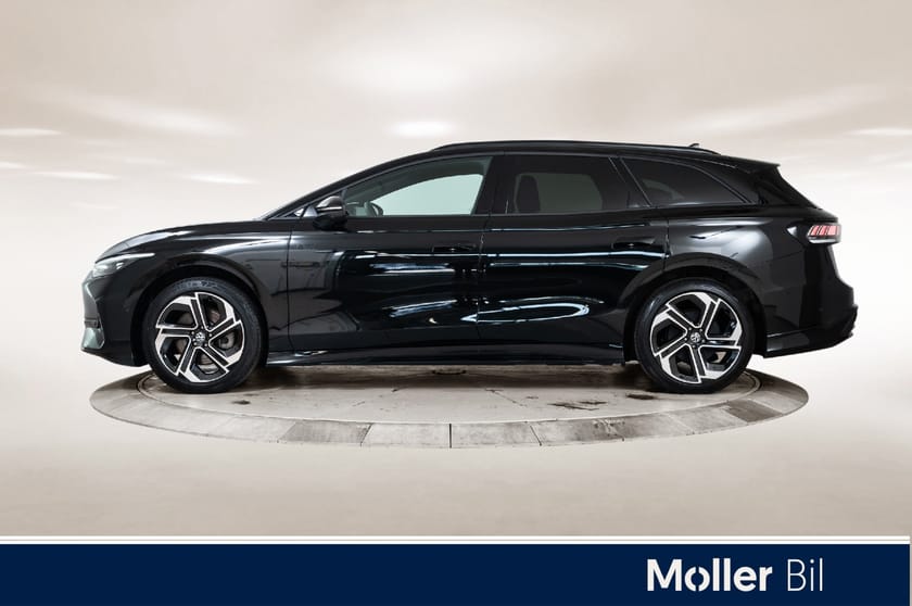 Bilde 2 av Volkswagen ID.7 GTX Tourer 4m stv ex 86kwh 340hk