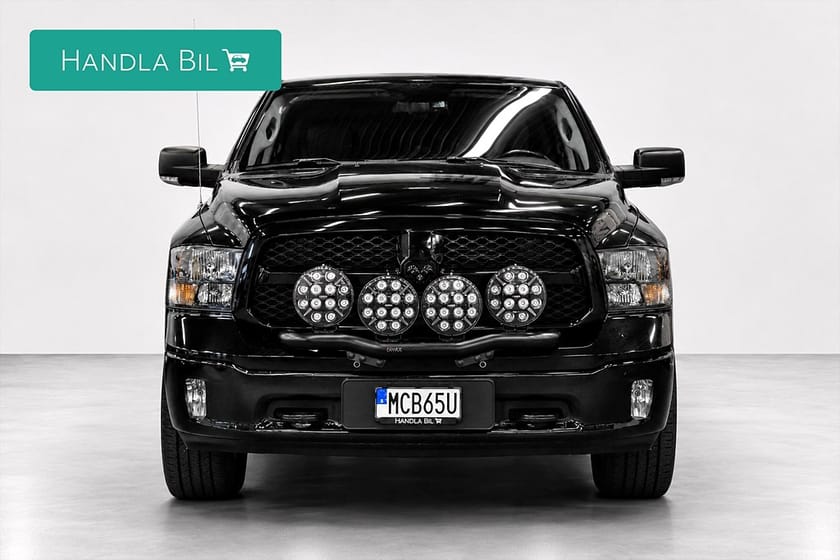 Bild 3 av RAM 1500 Crew Cab 5.7 V8 HEMI 4x4 Rattv Taklucka Drag Moms 395hk