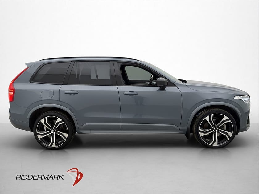Bild 4 av Volvo XC90 7 Säten Recharge T8 AWD R Design 7-Sits B&W Pano Drag HUD