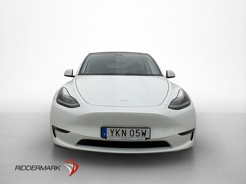 Bild 3 av Tesla Model Y Long Range AWD 514hk MOMS Drag Adp-fart Pano
