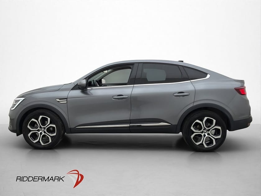 Bild 4 av Renault Arkana E-TECH 145 Intens B-Kamera Navi Halvskinn