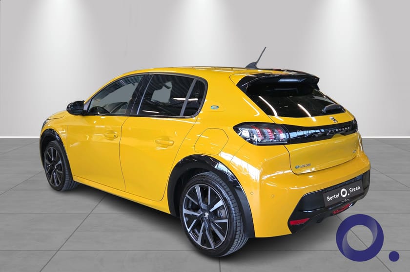 Bilde 3 av Peugeot e-208 GT 136hk | Ryggekamera, Apple CarPlay, Adaptiv Cruise++