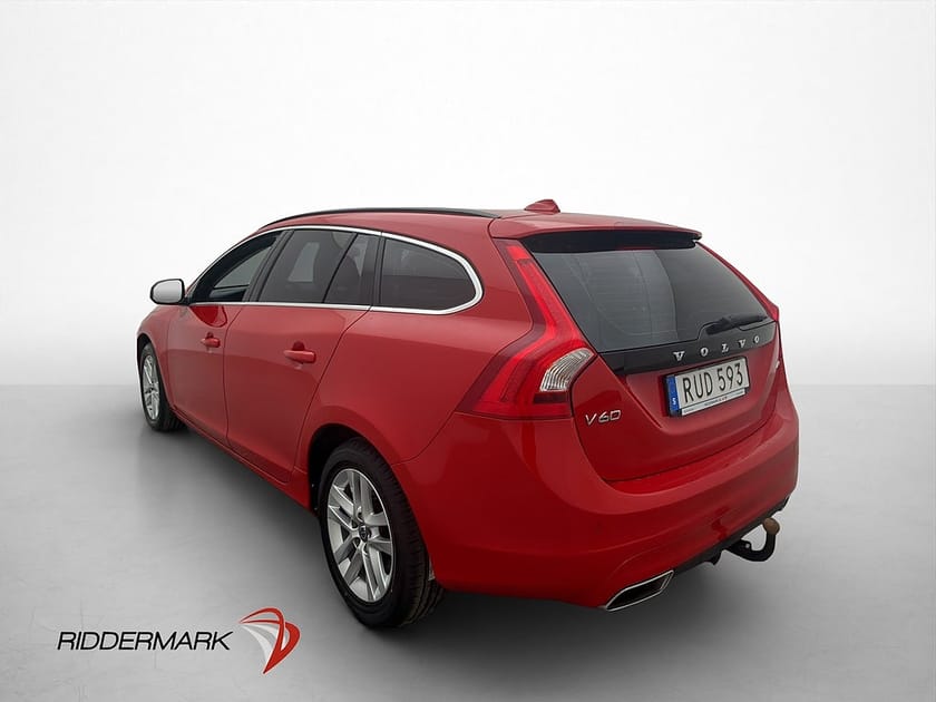 Bild 5 av Volvo V60 D4 190hk AWD Momentum Värmare Dragkrok