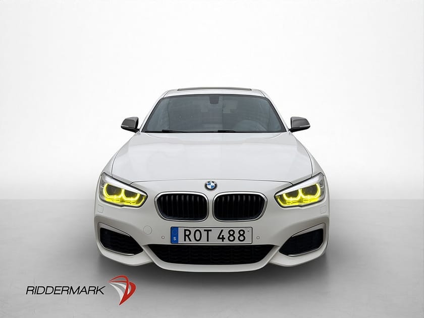 Bild 2 av BMW M140i xDrive 340hk Taklucka Sensorer M Performance