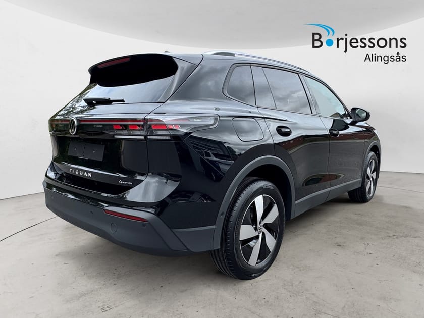 Bild 3 av Volkswagen Tiguan LIFE  TSI 204 HK DSG7 4M