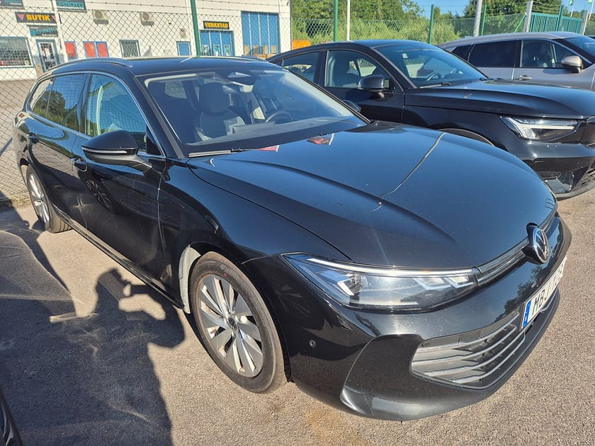 Bild 2 av Volkswagen Passat Sportscombi 4MOTION TDI 190HK 4x4 Business