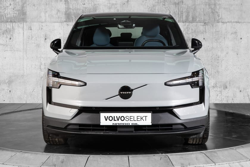 Bilde 2 av Volvo EX30 Twin Motor Performance Motor/AWD Plus