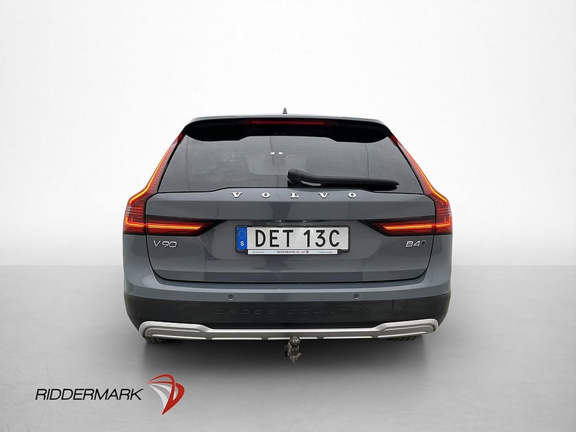 Bild 5 av Volvo V90 Cross Country B4 197hk AWD Core Värm Kamera Drag