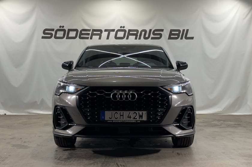 Bild 4 av Audi Q3 Sportback 35 TFSI BACKKAMERA COCKPIT SVARTOPTIK MOMSBIL