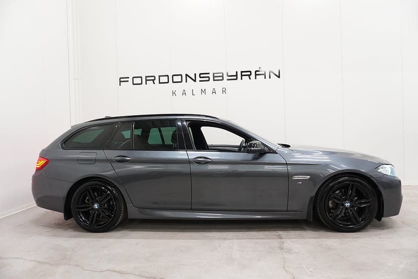 Bild 3 av BMW 520d xDrive Touring 190hk M Sport D-värm Drag 19''