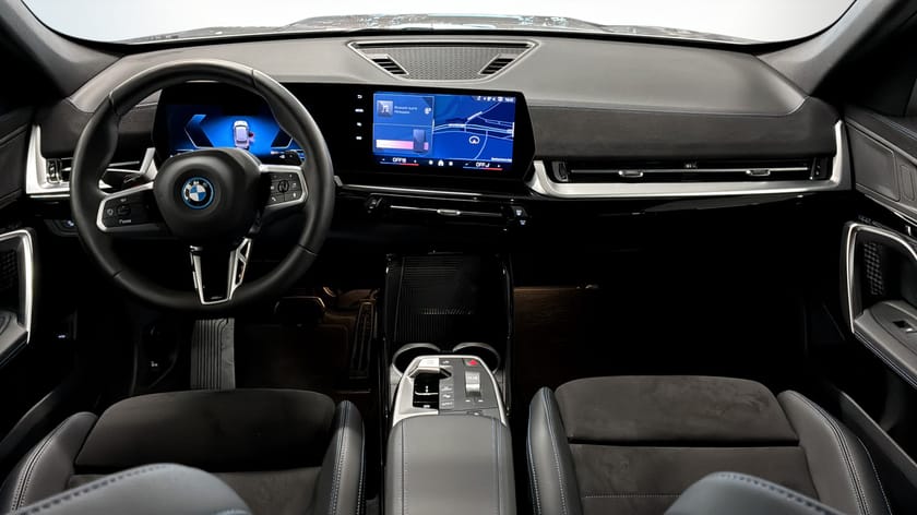 Bild 4 av BMW X1 xDrive25e