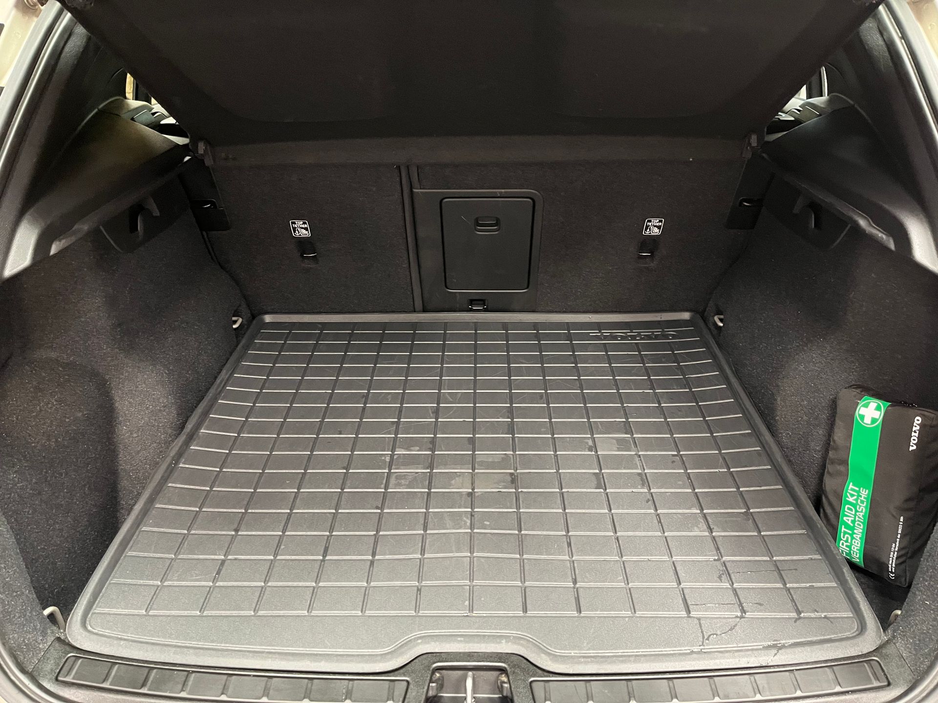 Volvo XC40 Recharge Twin Core 2023, bild 6/10