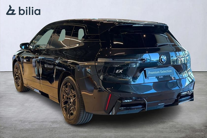 Bild 4 av BMW iX xDrive60 xDrive 60 M Sport | Supercharged | DEMO | B&W | Pano