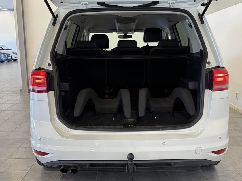 Bild 5 av Volkswagen Touran 7-seater 1.4 Tsi 150hk 7-sits LED/Drag