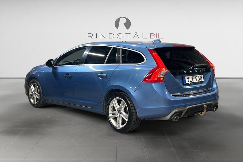 Bild 5 av Volvo V60 D6 Plug-in Hybrid 283 HK AUT R-LINE DRAG AWD 0.18 L/MIL 17"