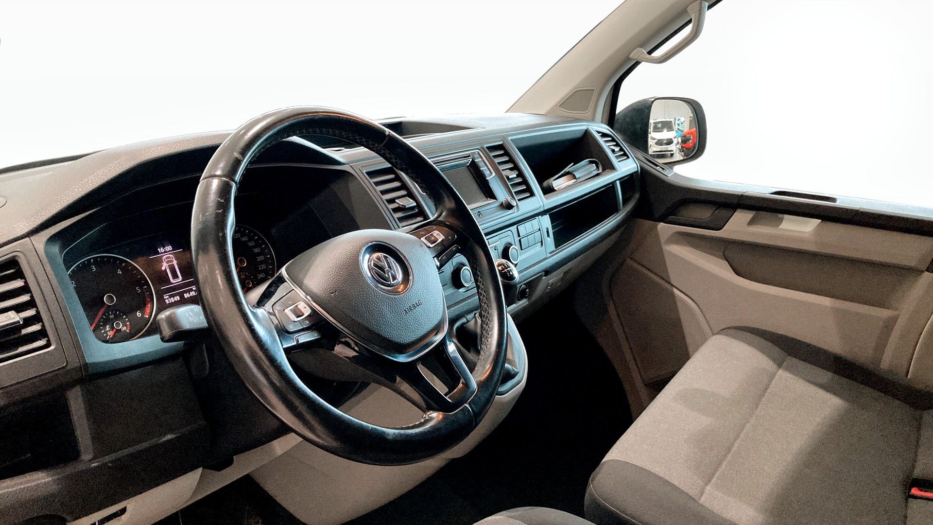 Volkswagen Transporter T30 2.0 TDI BMT Manual, 150hp, 2019