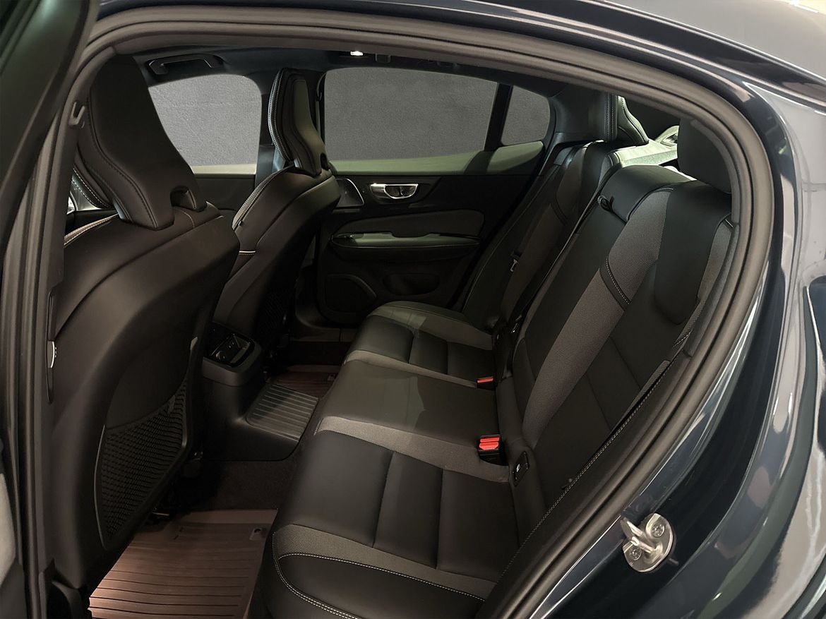 Volvo S60 2024 - miniatyr 6