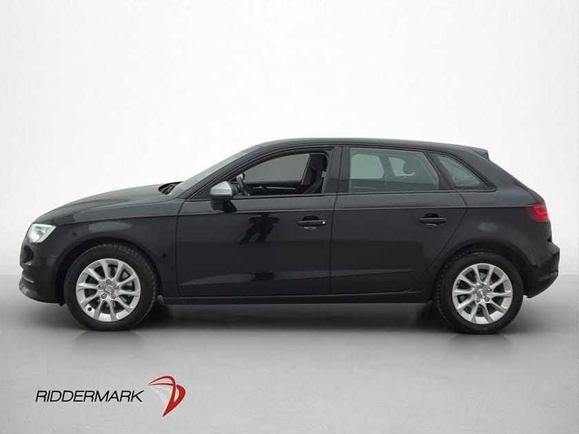 Bild 5 av Audi A3 Sportback TFSI 110hk Attraction P-Sensorer M-värmare