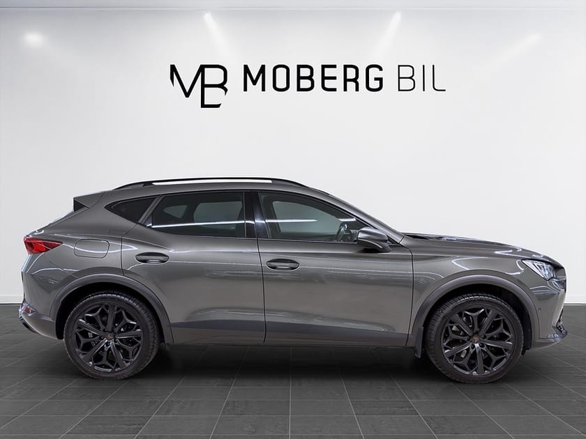 Bild 4 av CUPRA Formentor VZ e-Hybrid 245hk Helg på Moberg! Drag B-Kamera