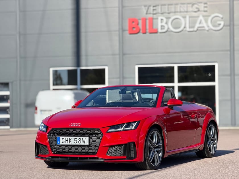 Bild 2 av Audi TT Roadster 40 TFSI S line Cockpit 197hk