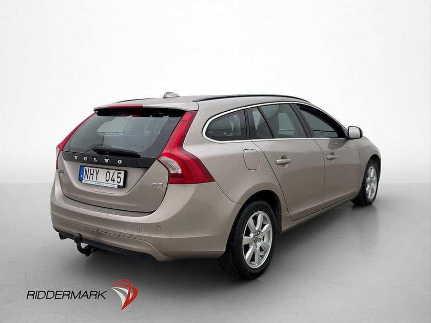 Bild 5 av Volvo V60 D3 Momentum Dragkrok Värmare P-Sensorer Bluetooth