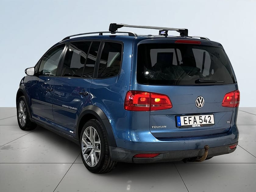 Bild 5 av Volkswagen CrossTouran 7-seater 7-sits 1.4 TSI Cross Drag Pvärm Kamera Psens Skinn SoV