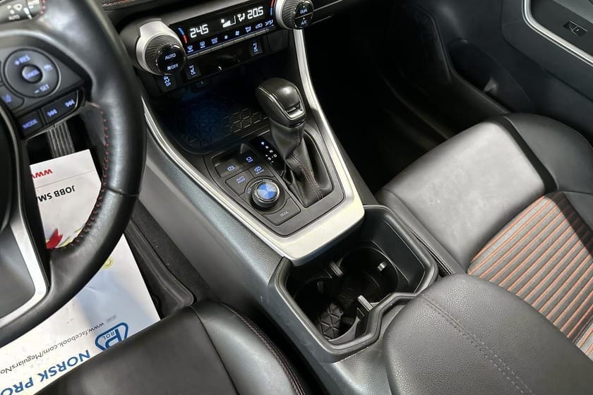 Bilde 3 av Suzuki Across Plug-in Hybrid