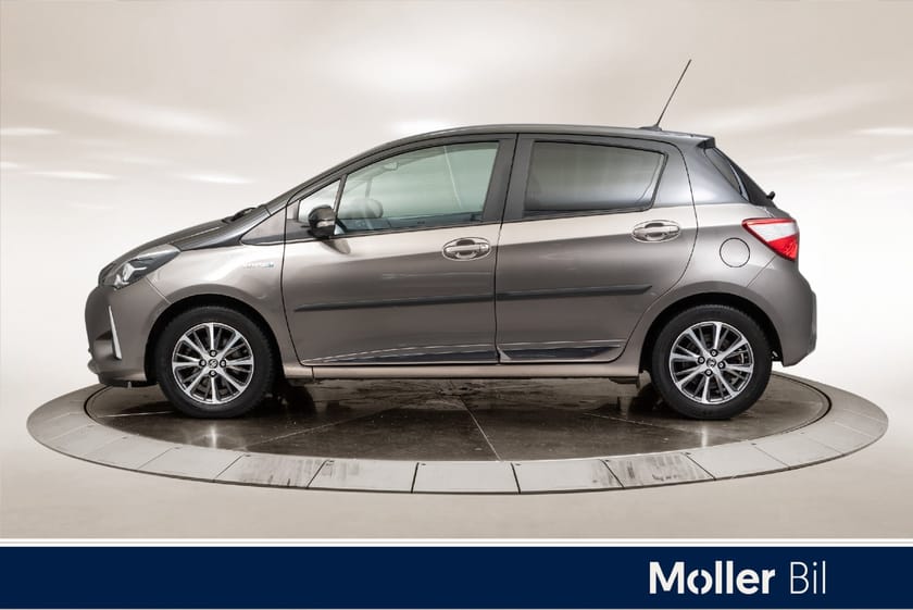 Bilde 2 av Toyota Yaris Hybrid 1,5 Active e-CVT aut
