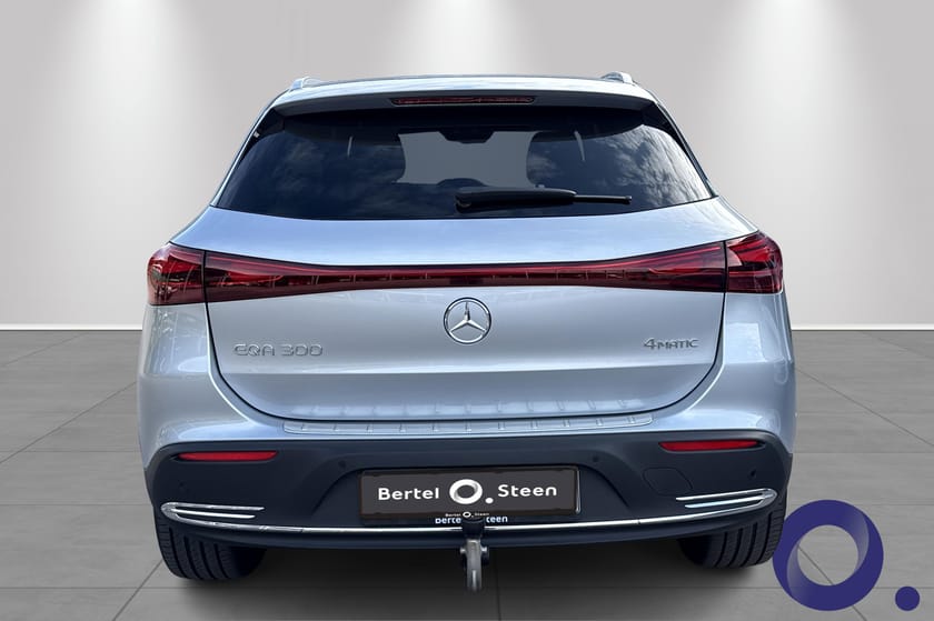 Bilde 4 av Mercedes-Benz EQA 300 4MATIC Special Edition Plus || Panorama || Rattvarme