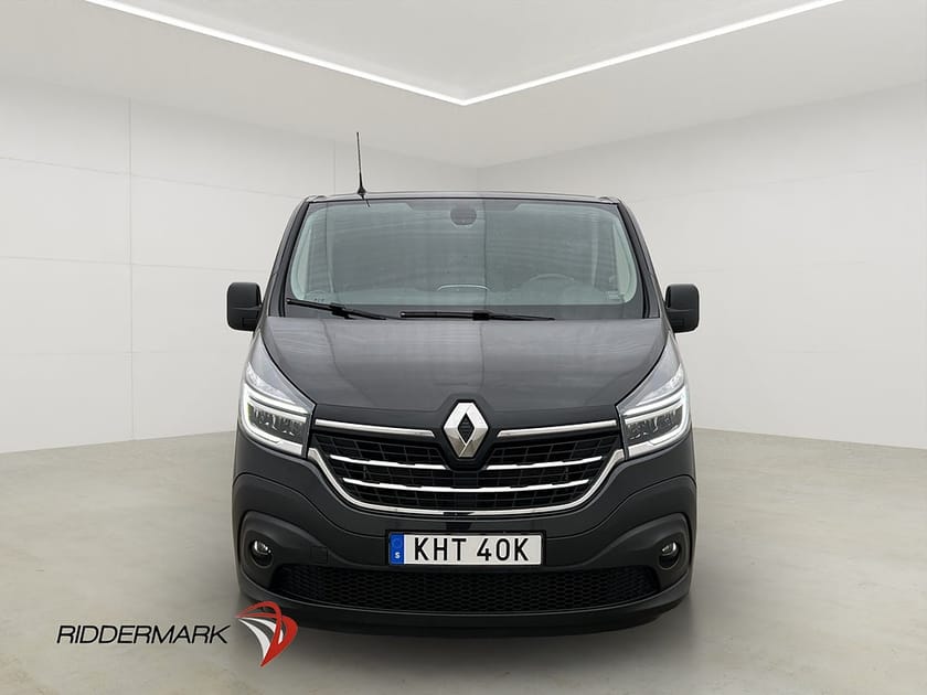 Bild 5 av Renault Trafic Skåpbil 145hk Värmare Dragkrok 3-Sits B-Kamera Moms
