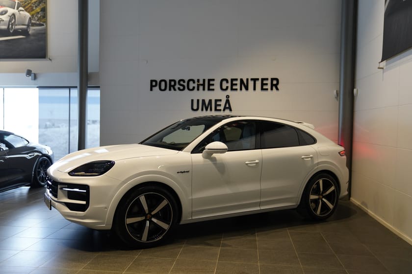 Bild 4 av Porsche Cayenne Coupé E-Hybrid