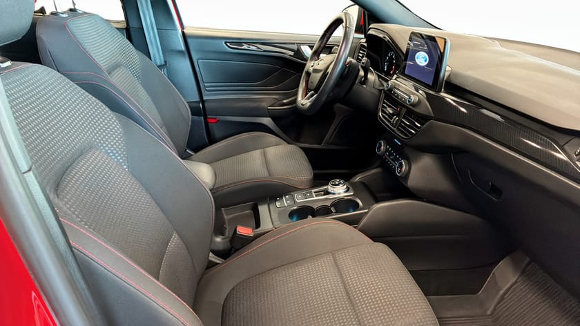 Bild 3 av Ford Focus Halvkombi