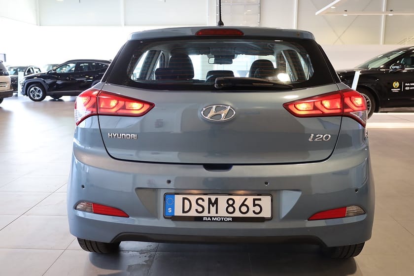 Bild 4 av Hyundai i20 1.2 ComfortPlus PDC Blåtand Rattvärme