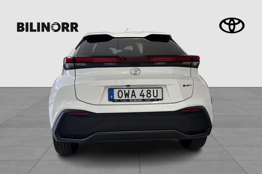 Bild 5 av Toyota C-HR Hybrid AWD-i 2,0 STYLE TEKNIKPAKET - VHJUL, VÄRMARE, LEDRAMP