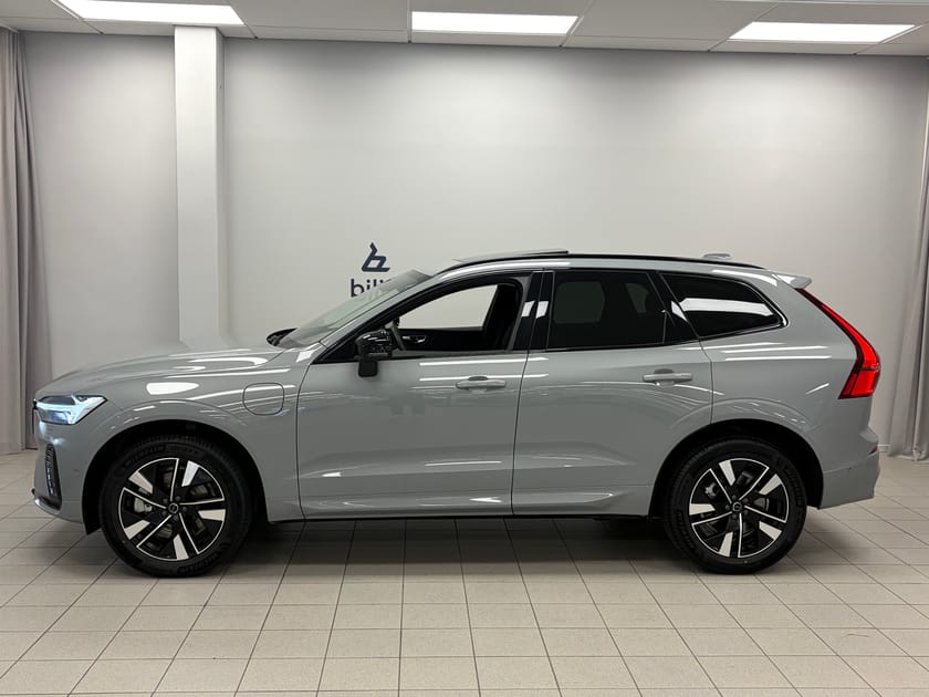 Bild 2 av Volvo XC60 T8 Plus Dark Nordic Edition | HarmanKardon PremiumSound | Parkeringskamera 360
