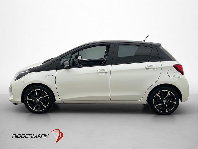Bild 4 av Toyota Yaris Hybrid 101hk Active Kamera 0.36l/mil Nyservad