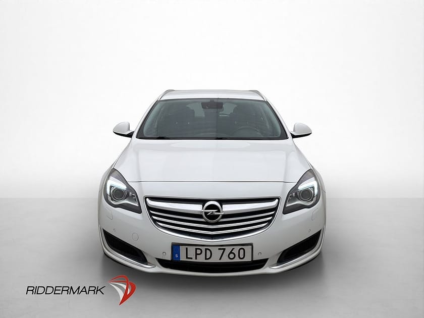 Bild 2 av Opel Insignia Sports Tourer Turbo 4x4 250hk Drag Sensorer