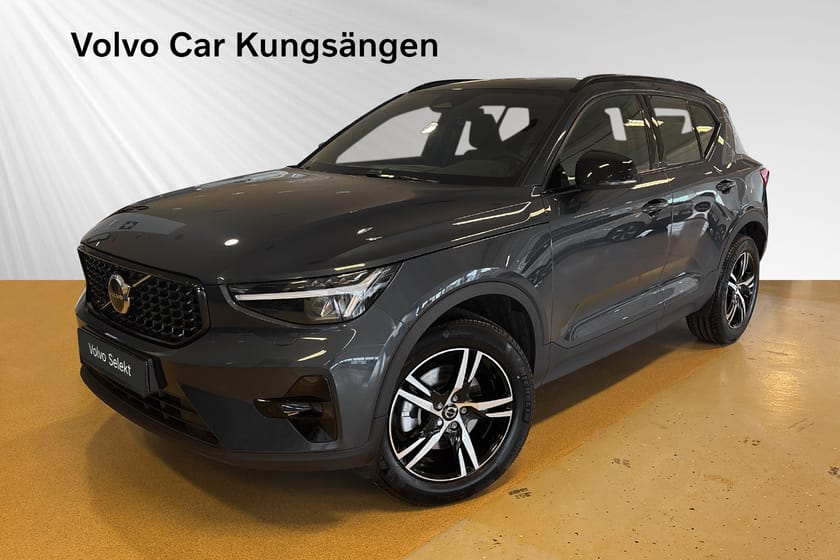 Bild 1 av Volvo XC40 B4 FWD Bensin Plus Dark Rattvärme Selekt