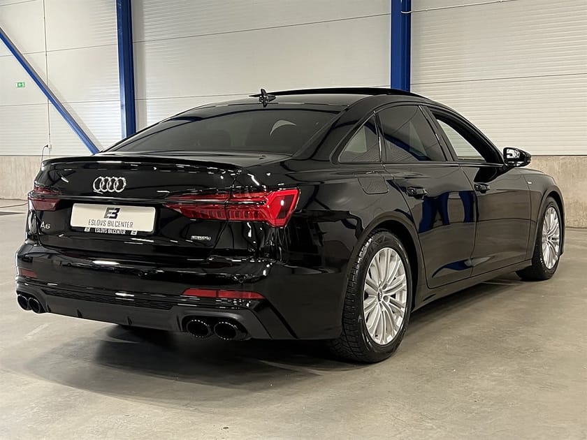Bild 3 av Audi A6 Sedan 45 TFSI quattro 2.0 MHEV 245 HK / S line / Panorama / HUD
