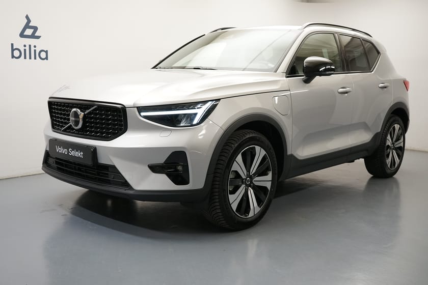Bild 1 av Volvo XC40 Recharge T4 Plus Dark, Dragkrok, Baklucka elmanövrerad