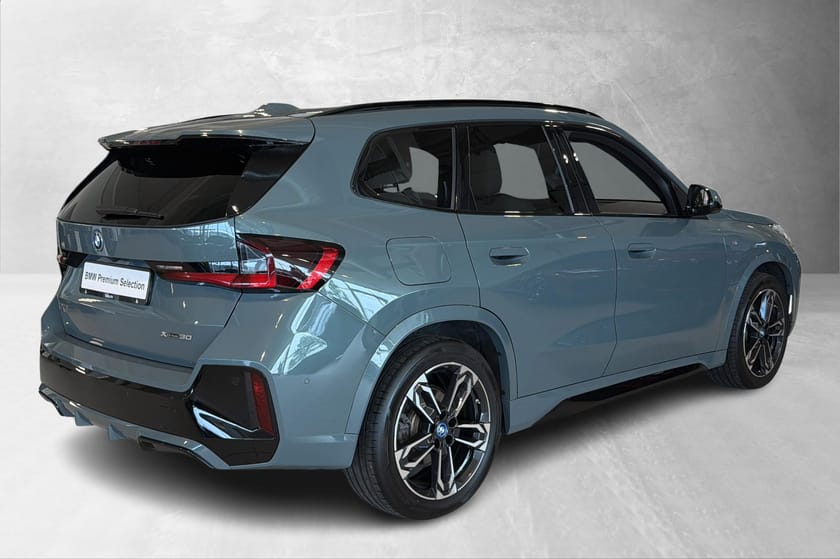 Bilde 2 av BMW iX1 xDrive30 M-Sport Krok Harman Panorama Skinn