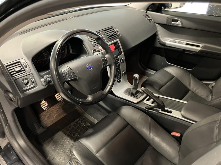 Bild 2 av Volvo S40 Momentum, Dragkrok,multiratt