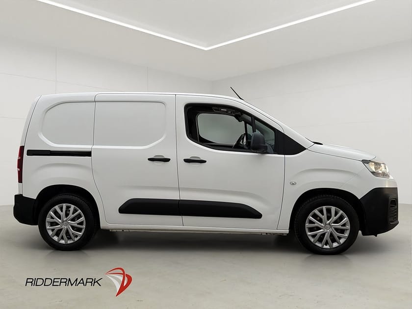 Bild 2 av Citroën Berlingo Van 1.5HDi Värmare Dragkrok B-Kamera CarPlay