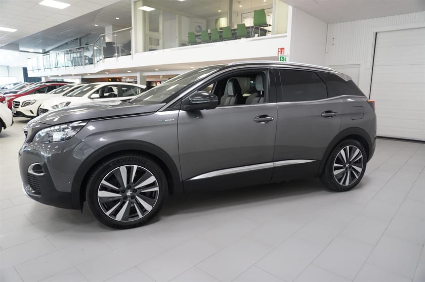 Bild 3 av Peugeot 3008 GT HYBRID4 AWD Drag 300hk