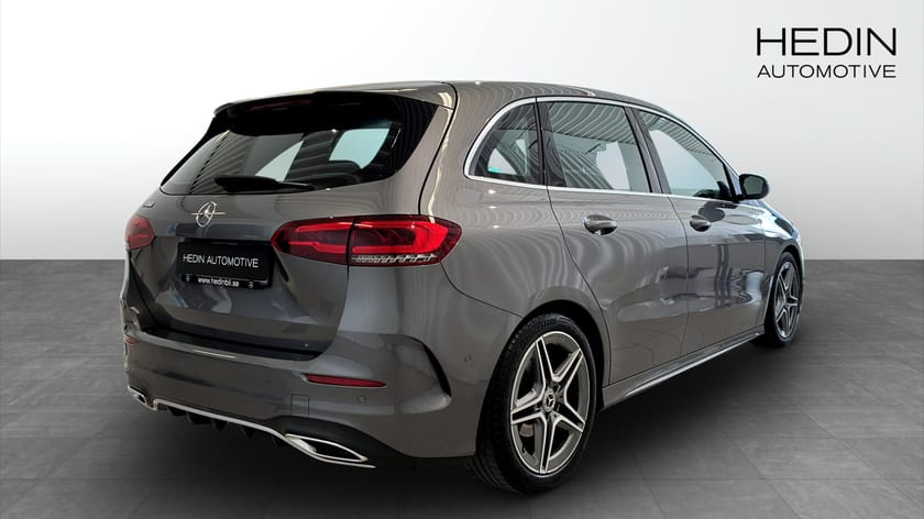 Bild 2 av Mercedes-Benz B 180 AMG Line Dragkrok