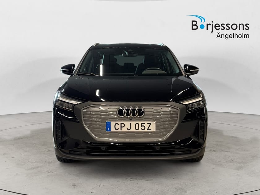 Bild 5 av Audi Q4 45 e-tron quattro PROLINE 286 HK
