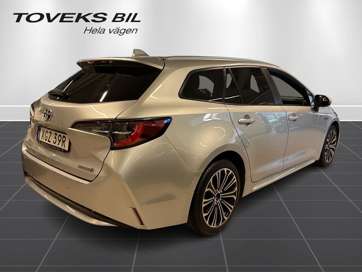 Toyota Toyota Corolla Touring Sports Hybrid — bild 2