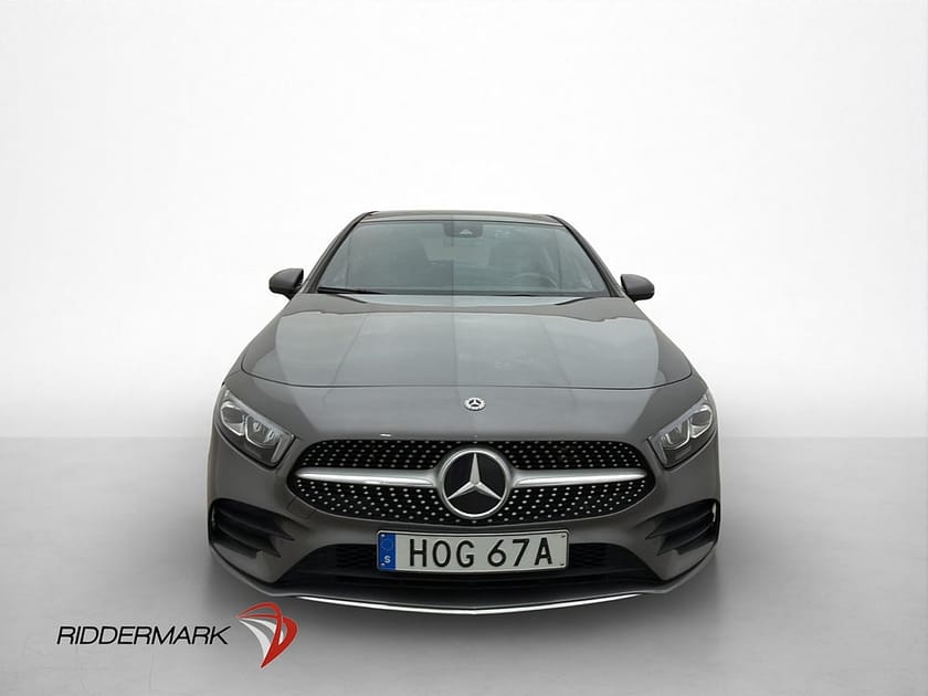 Bild 2 av Mercedes-Benz A 250 e 218hk AMG Pano Kamera Midline Elstolar