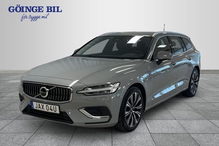 Volvo V60 T6 Core Bright/ Infällbart drag/ Backkamera/ Google Maps/ Klimat-paket