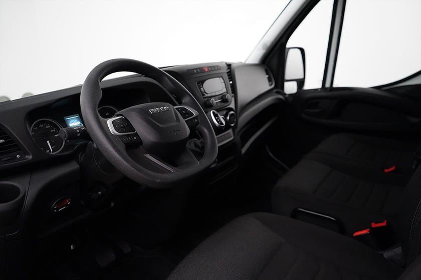 Bild 5 av Iveco Daily 35-140 Van 2.3 JTD Hi-Matic / Moms / 3500kg